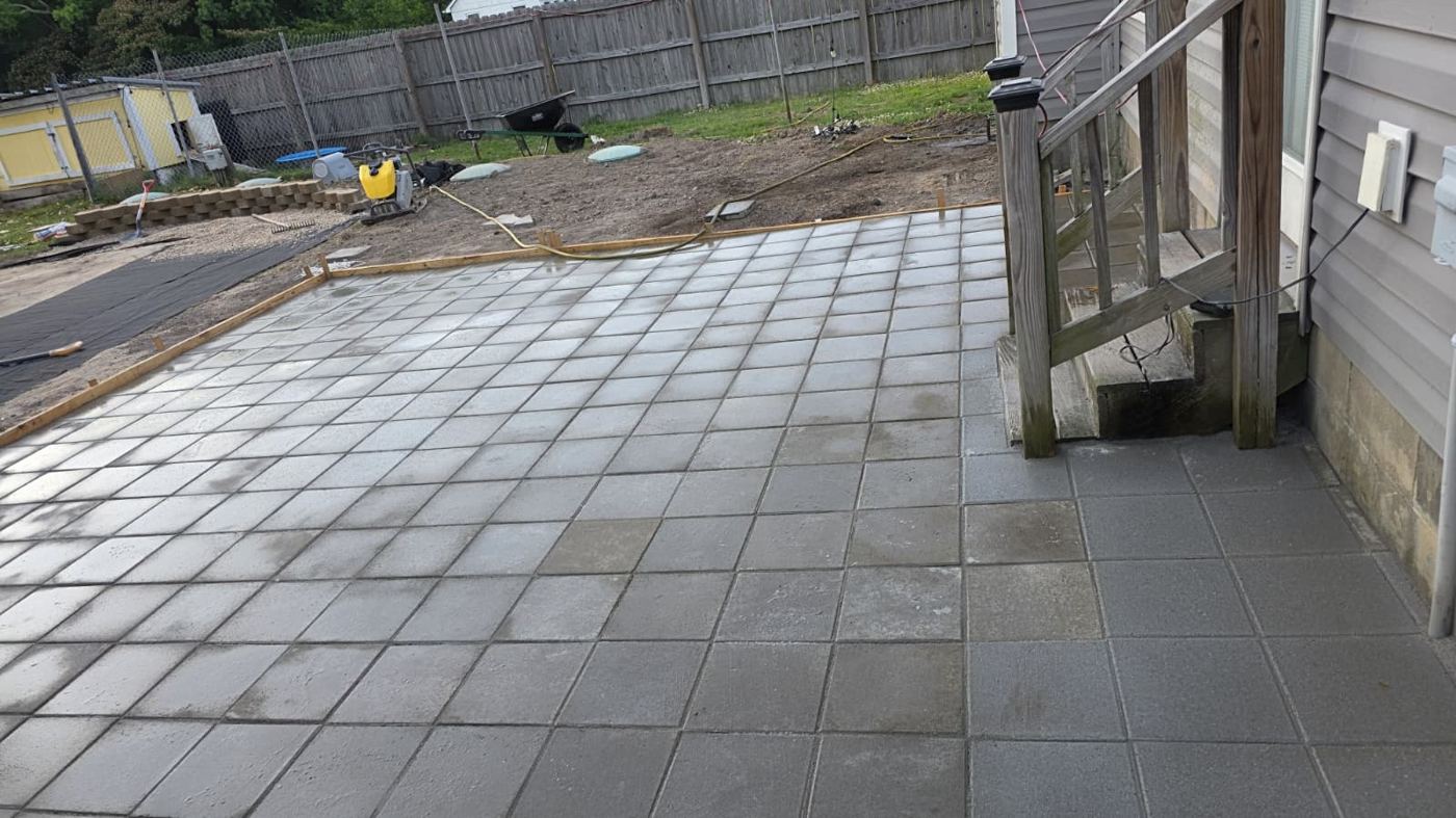 Exterior & Hardscape